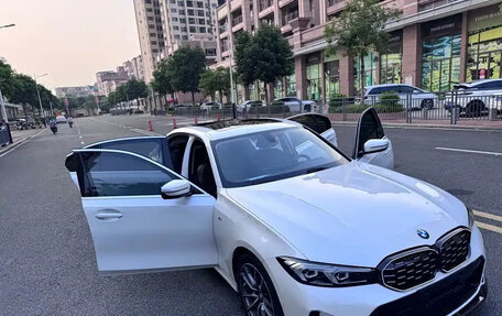 BMW 3 серия, 2023 год, 2 600 000 рублей, 9 фотография