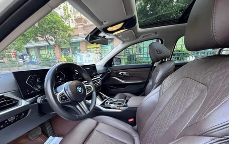 BMW 3 серия, 2023 год, 2 600 000 рублей, 23 фотография