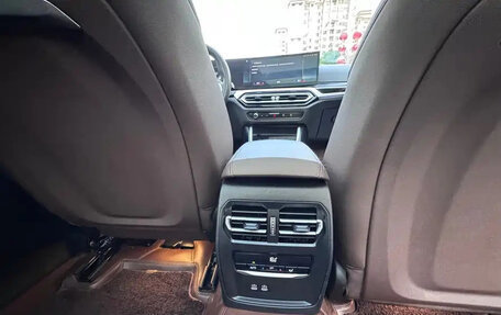BMW 3 серия, 2023 год, 2 600 000 рублей, 32 фотография