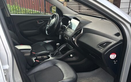 Hyundai ix35 I рестайлинг, 2014 год, 1 100 000 рублей, 11 фотография