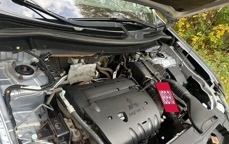 Mitsubishi Outlander III рестайлинг 3, 2012 год, 1 200 000 рублей, 23 фотография