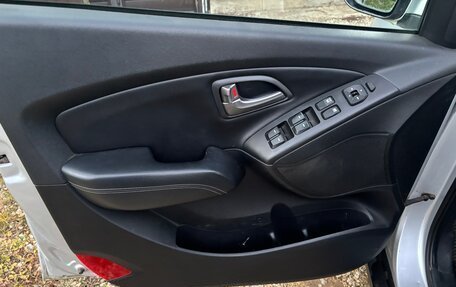 Hyundai ix35 I рестайлинг, 2014 год, 1 100 000 рублей, 7 фотография