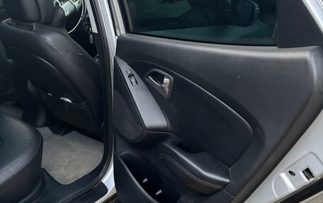 Hyundai ix35 I рестайлинг, 2014 год, 1 100 000 рублей, 4 фотография