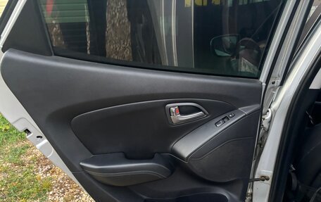 Hyundai ix35 I рестайлинг, 2014 год, 1 100 000 рублей, 6 фотография