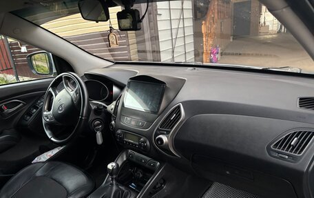 Hyundai ix35 I рестайлинг, 2014 год, 1 100 000 рублей, 10 фотография