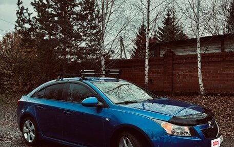 Chevrolet Cruze II, 2011 год, 680 000 рублей, 2 фотография