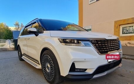 KIA Carnival, 2022 год, 5 100 000 рублей, 2 фотография