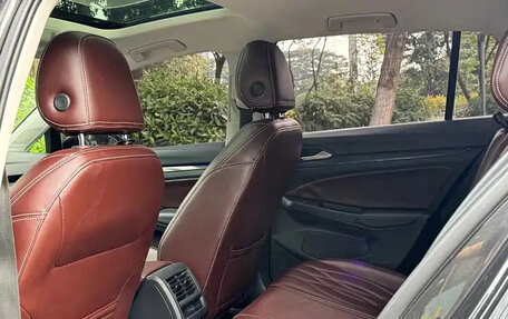 Volkswagen Golf VIII, 2023 год, 1 550 000 рублей, 10 фотография
