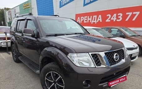 Nissan Pathfinder, 2013 год, 1 930 000 рублей, 2 фотография