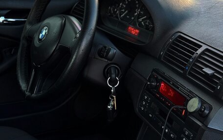 BMW 3 серия, 2004 год, 690 000 рублей, 2 фотография