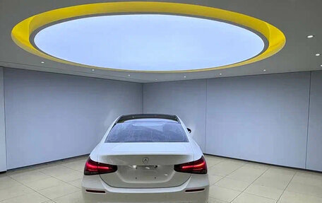 Mercedes-Benz A-Класс, 2022 год, 1 350 000 рублей, 4 фотография