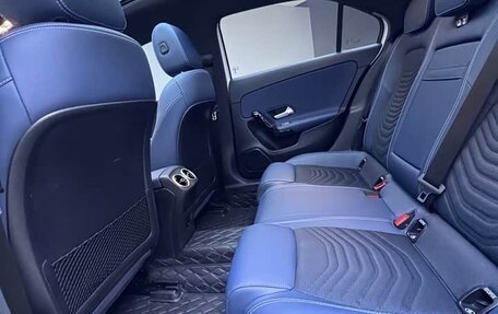 Mercedes-Benz A-Класс, 2022 год, 1 350 000 рублей, 12 фотография