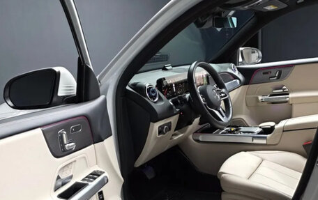 Mercedes-Benz GLB, 2022 год, 2 533 000 рублей, 6 фотография