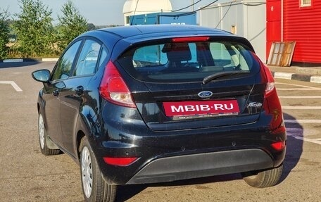 Ford Fiesta, 2015 год, 750 000 рублей, 4 фотография