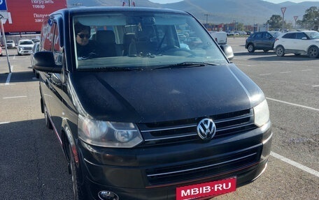 Volkswagen Caravelle T5, 2011 год, 1 960 000 рублей, 2 фотография