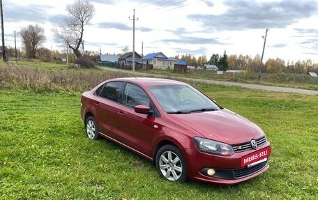 Volkswagen Polo VI (EU Market), 2010 год, 675 000 рублей, 2 фотография