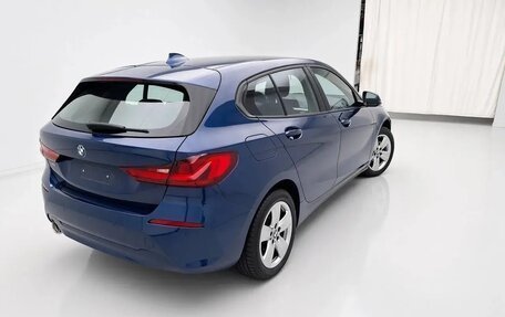 BMW 1 серия, 2023 год, 1 982 000 рублей, 2 фотография