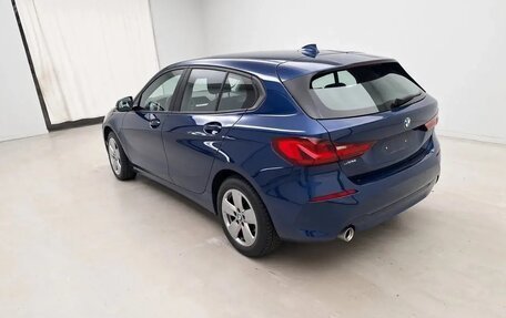 BMW 1 серия, 2023 год, 1 982 000 рублей, 4 фотография