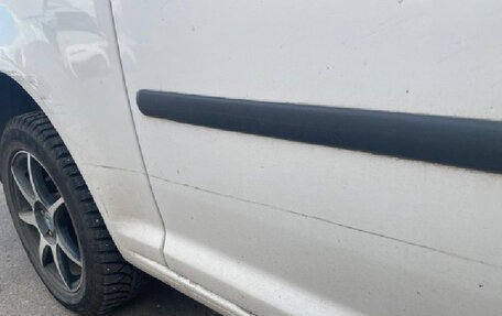Volkswagen Caddy III рестайлинг, 2012 год, 450 000 рублей, 21 фотография