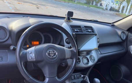 Toyota RAV4, 2007 год, 1 000 000 рублей, 11 фотография
