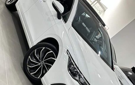 Volkswagen Golf VIII, 2023 год, 1 630 333 рублей, 1 фотография