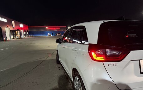 Honda Fit, 2020 год, 1 299 000 рублей, 4 фотография