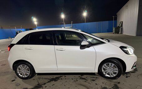 Honda Fit, 2020 год, 1 299 000 рублей, 3 фотография