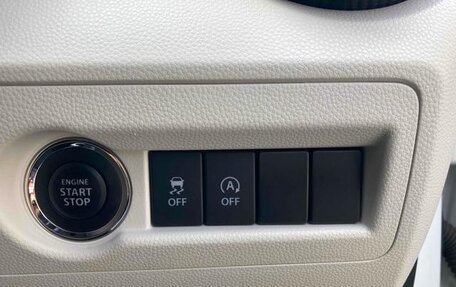 Suzuki Ignis III, 2022 год, 768 000 рублей, 17 фотография