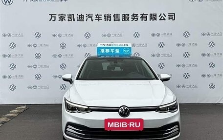 Volkswagen Golf VIII, 2023 год, 1 630 333 рублей, 3 фотография