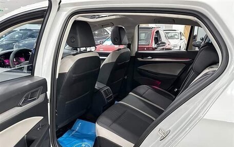 Volkswagen Golf VIII, 2023 год, 1 630 333 рублей, 18 фотография
