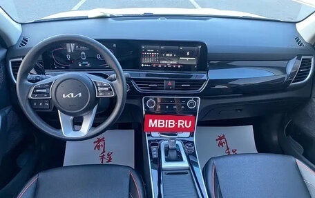 KIA Seltos I, 2023 год, 2 000 000 рублей, 10 фотография