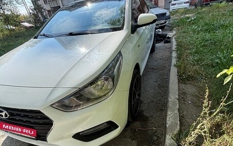Hyundai Solaris II рестайлинг, 2019 год, 1 180 000 рублей, 2 фотография