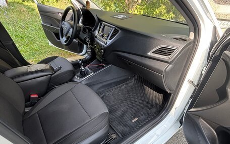 Hyundai Solaris II рестайлинг, 2019 год, 1 180 000 рублей, 11 фотография