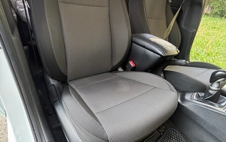 Hyundai Solaris II рестайлинг, 2019 год, 1 180 000 рублей, 10 фотография