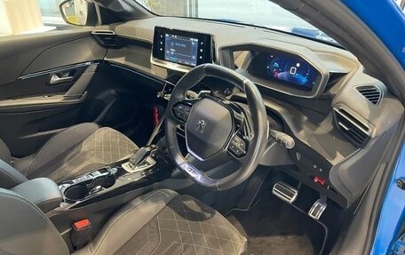 Peugeot 208 II, 2022 год, 1 100 004 рублей, 4 фотография