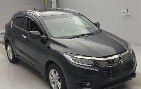 Honda Vezel, 2018 год, 1 345 000 рублей, 1 фотография