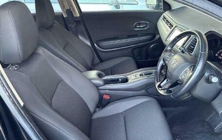 Honda Vezel, 2018 год, 1 345 000 рублей, 7 фотография