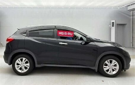 Honda Vezel, 2018 год, 1 345 000 рублей, 6 фотография