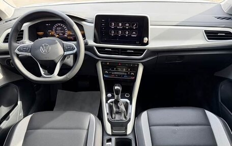 Volkswagen T-Roc I, 2022 год, 1 480 000 рублей, 8 фотография