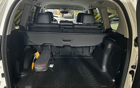 Toyota Land Cruiser Prado 150 рестайлинг 2, 2021 год, 7 500 000 рублей, 18 фотография