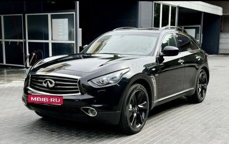 Infiniti QX70, 2015 год, 2 500 000 рублей, 7 фотография