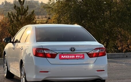 Toyota Camry, 2014 год, 1 900 000 рублей, 8 фотография
