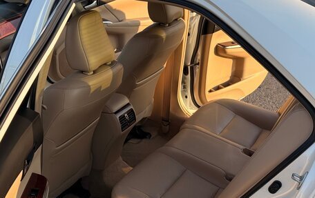 Toyota Camry, 2014 год, 1 900 000 рублей, 21 фотография