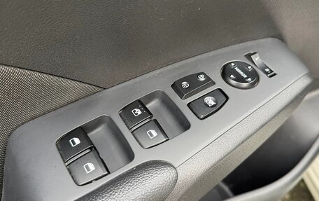 Hyundai Solaris II рестайлинг, 2019 год, 1 149 000 рублей, 23 фотография