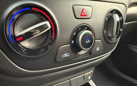 Hyundai Solaris II рестайлинг, 2019 год, 1 149 000 рублей, 31 фотография