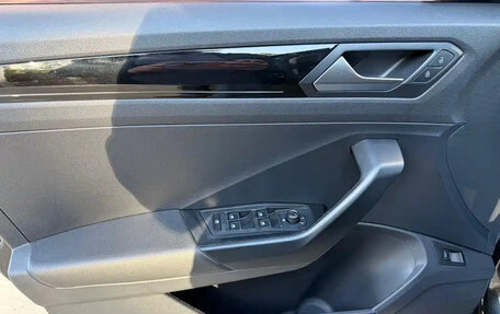 Volkswagen T-Roc I, 2022 год, 1 457 018 рублей, 9 фотография