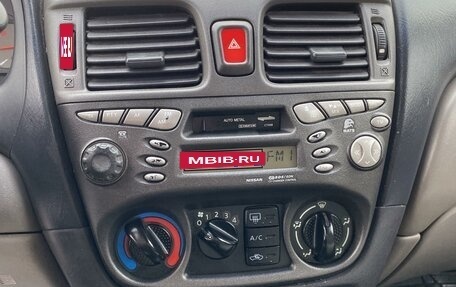 Nissan Almera, 2000 год, 140 000 рублей, 15 фотография