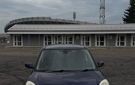 Mazda Verisa, 2004 год, 450 000 рублей, 2 фотография