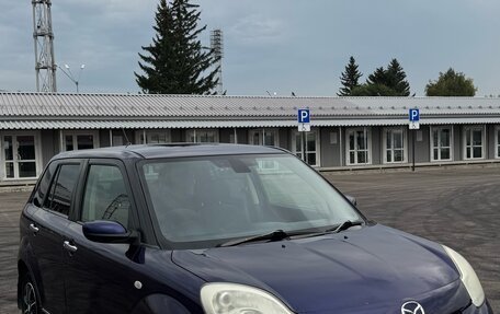 Mazda Verisa, 2004 год, 450 000 рублей, 1 фотография
