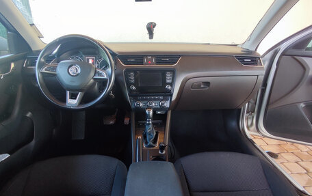 Skoda Octavia, 2015 год, 1 890 000 рублей, 33 фотография